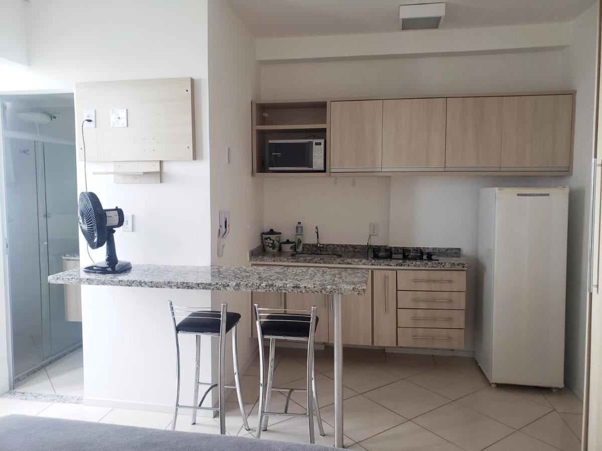 Spot Residence Sao Carlos 700M Da Usp Екстер'єр фото