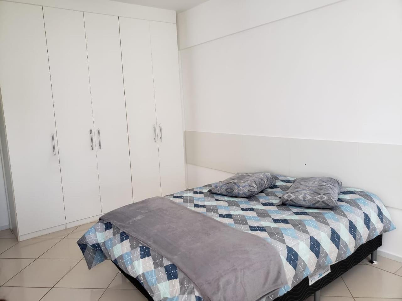 Spot Residence Sao Carlos 700M Da Usp Екстер'єр фото